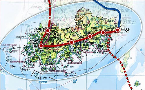 김 의원 14일 목포대 강연에서 환황해권발전 전략의 1단계로 부산과 목포, 광주를 잇는 자기부상열차를 통해 영호남 동반 발전을 이루자고 주장했다. 사진은 영호남공동경제발전을 위한 남부경제권 발전전략구상안. 